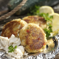 Hand-formed premium lump blue crab cakes